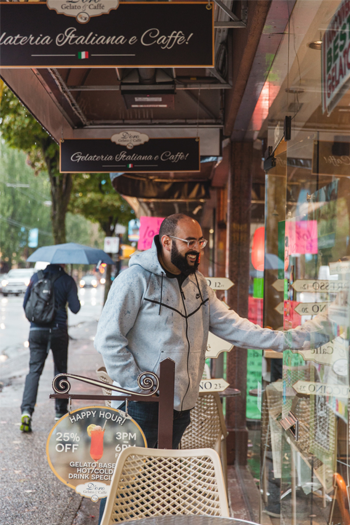 Alfred Drinking Coffee walking in D'oro