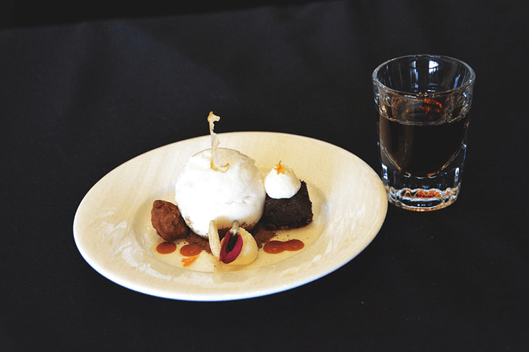 d'oro pairings at 2018 van wine fest