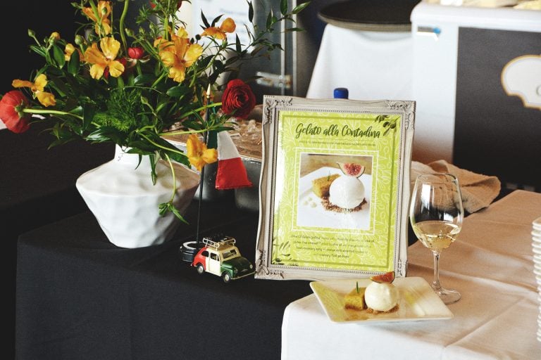d'oro gelato booth at 2020 vancouver wine festival
