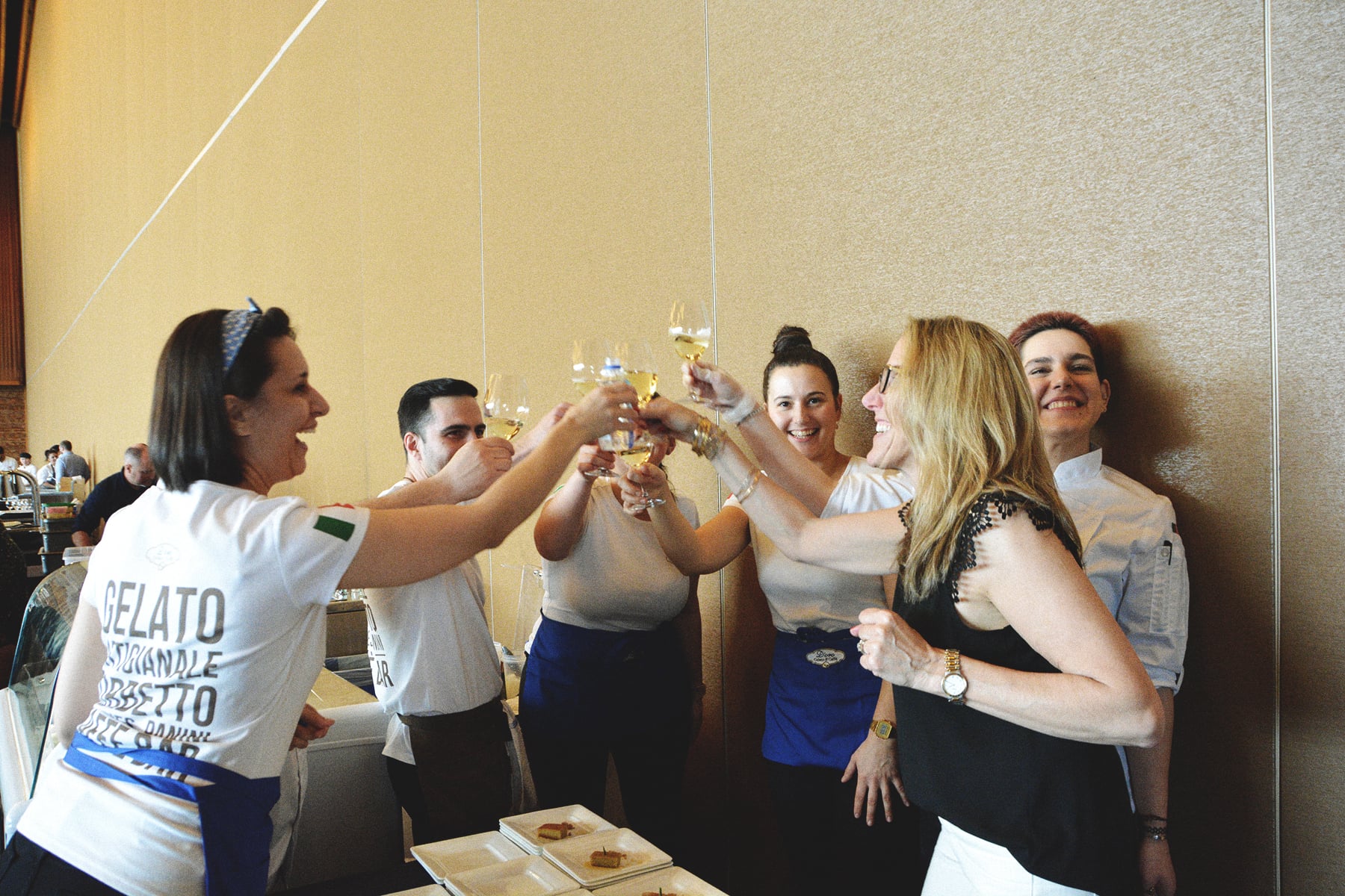 d'oro team at 2020 vancouver wine fest