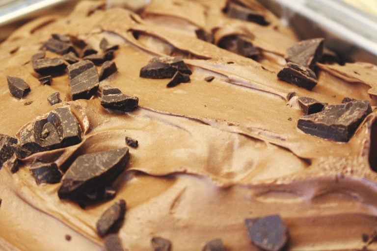 chocolate gelato with chocolate pieces