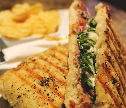 d'oro gelato e caffè panini and salad